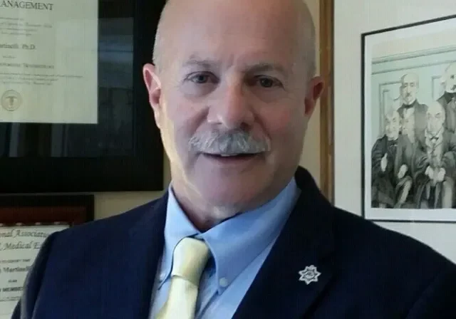 Dr. Ron Martinelli